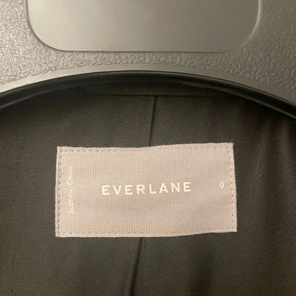 Everlane Oversized Wool Blazer - Picture 5 of 5